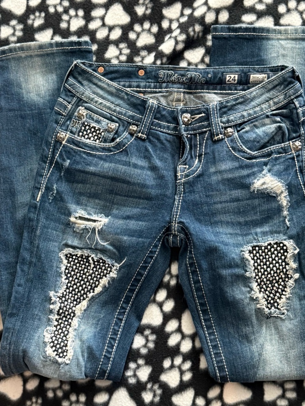 Miss Me Easy Boot Jeans Rhinestone Distressed Medium Wash Size 24 - Picture 2 of 5